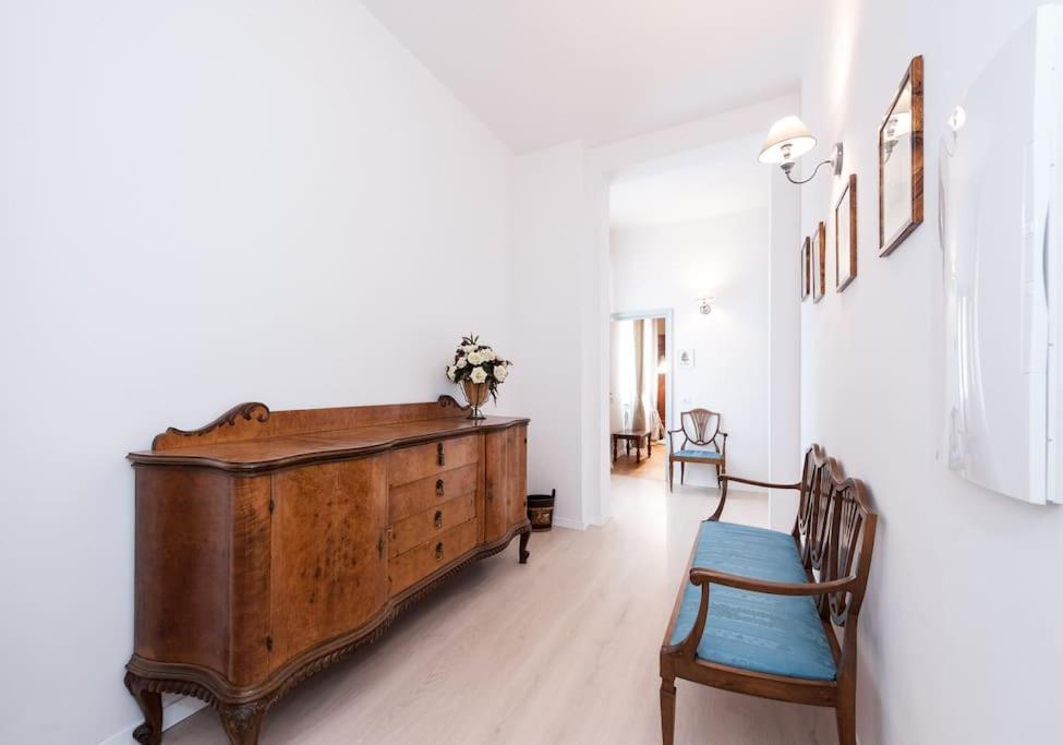 Loft Pino Centrale, A/C Wifi Florence Luaran gambar